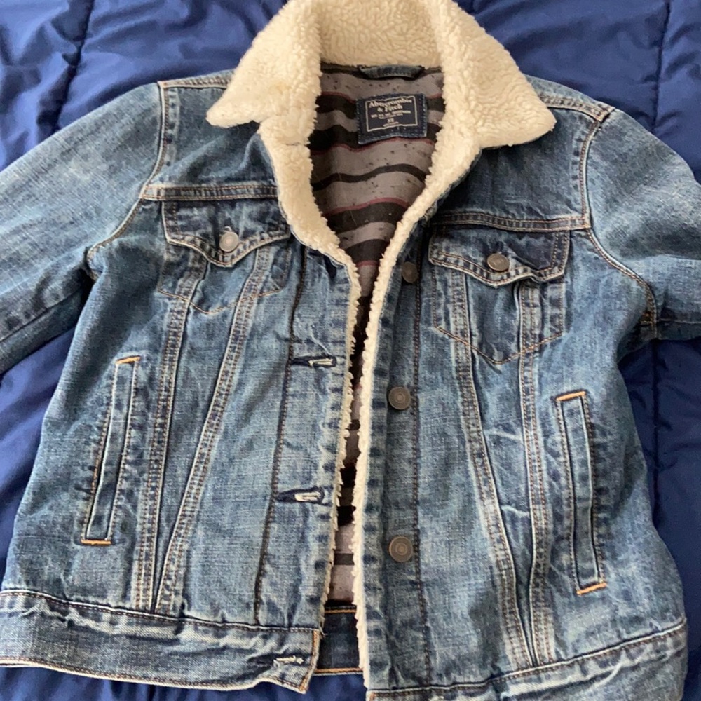 XS JEAN JACKET ABERCROMBIE